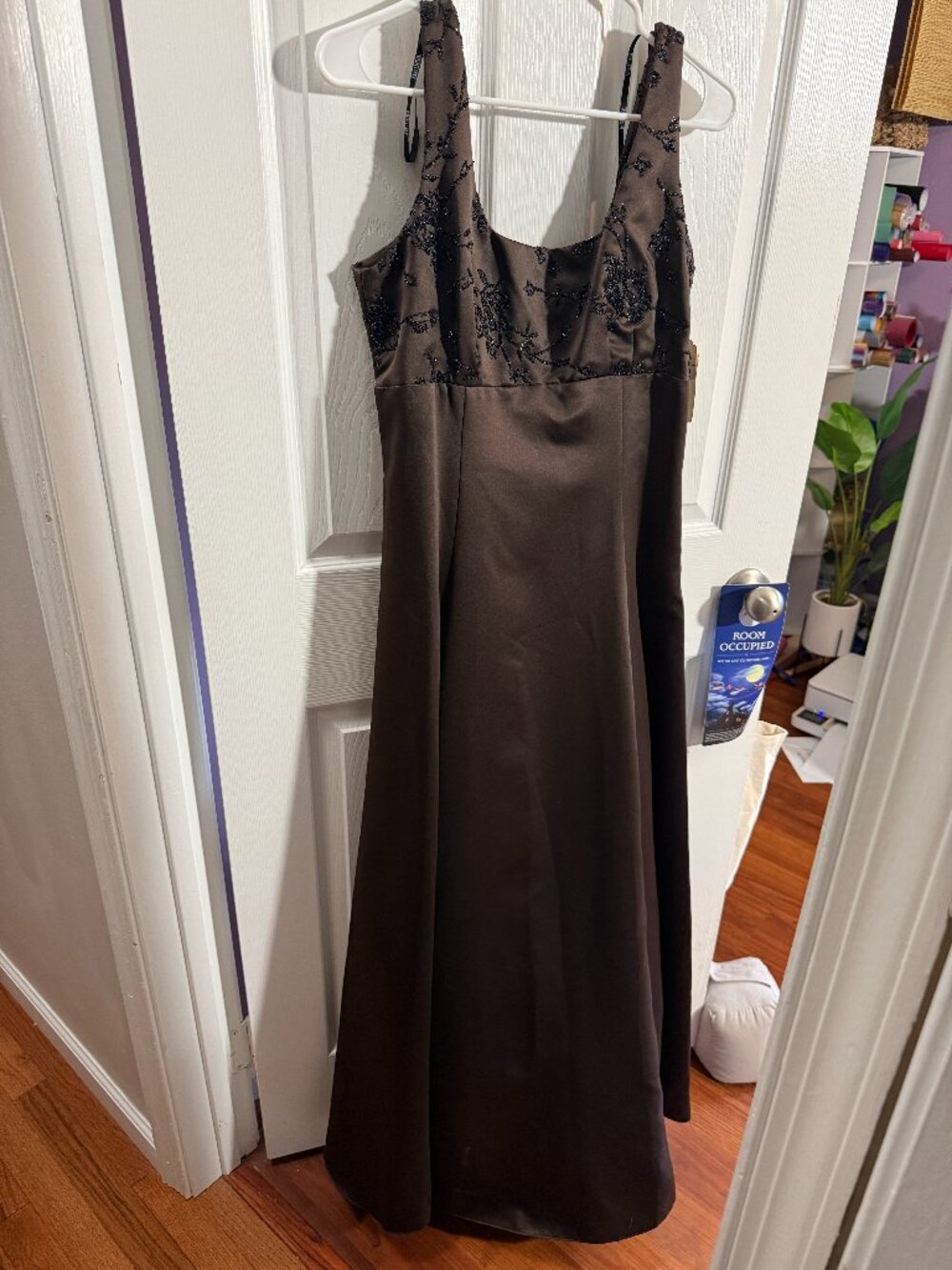 Beautiful vintage/Y2K-era Nightway formal gown - chocolate brown satin with bow
